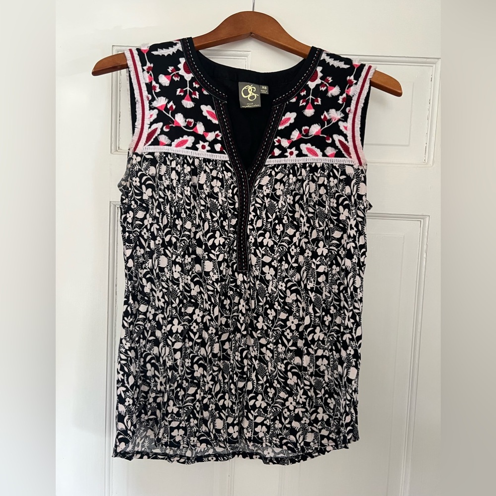 One September sleeveless top